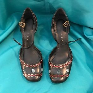 Gianni Bini shoes - Size 8 multi Color